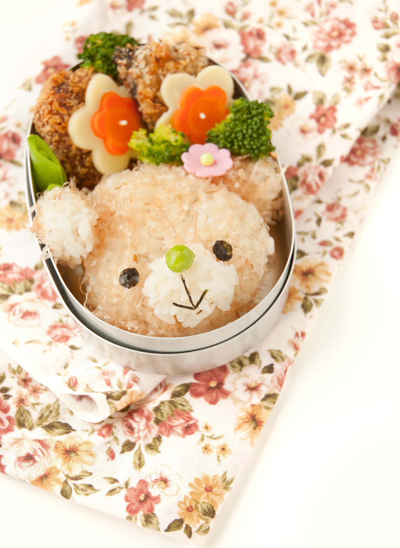 Kyaraben: Cute and Delicious Character Bento Boxes