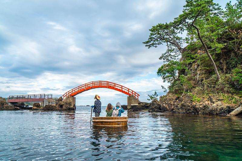 Sado tub boats