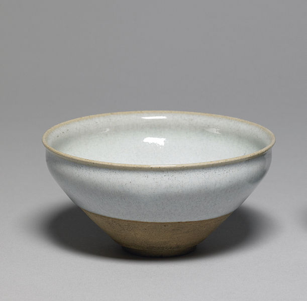 Ofuke ware bowl, medium stoneware with rice-straw ash glaze, between 1700–1850