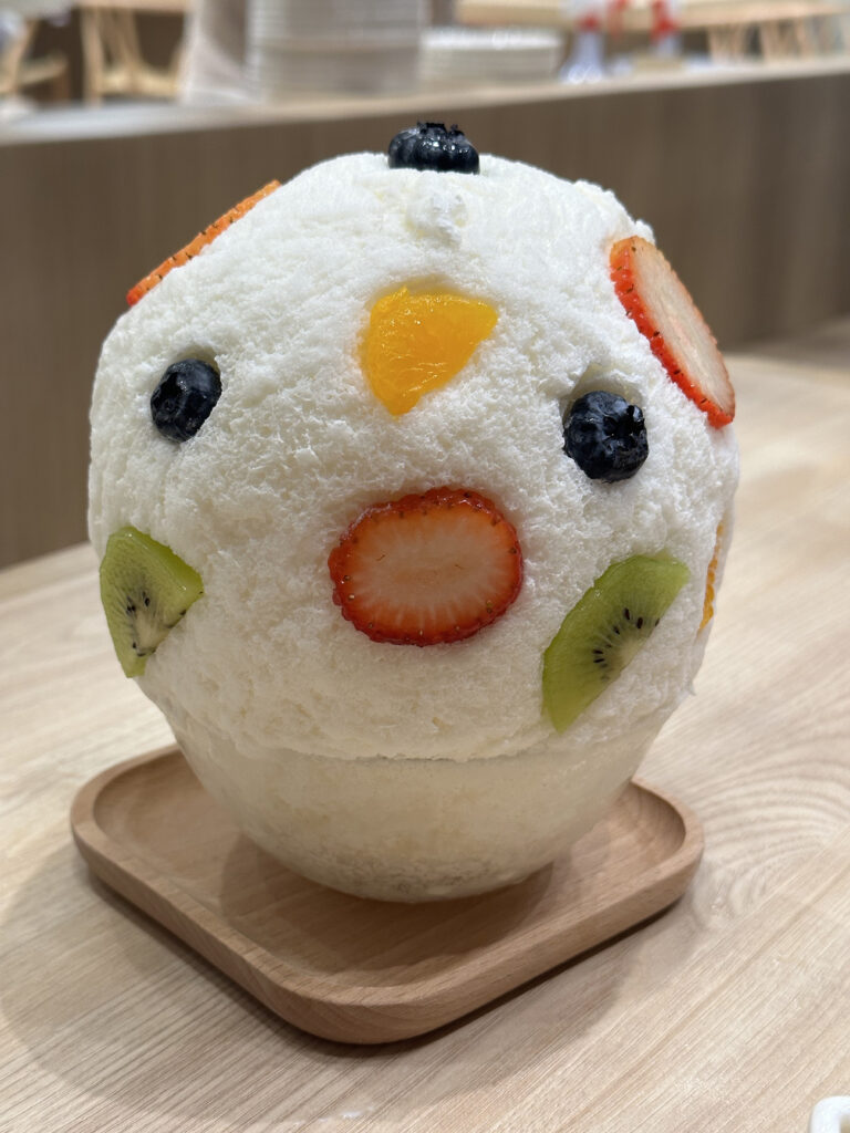 Kakigori : cute fruit shaved ice